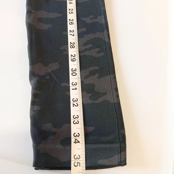 SPANX Camouflage Leggings - Blue and Black - Picture 13 of 15